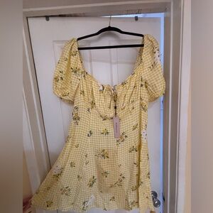 BCBG Yellow Gingham Lemon Floral dress